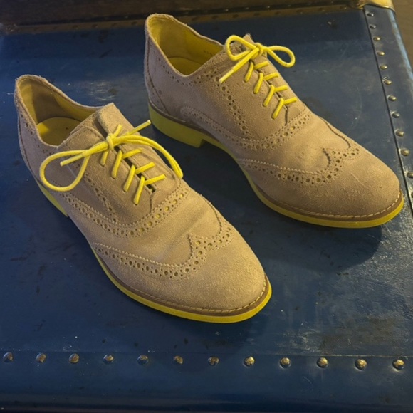 Cole Haan Gramercy Oxford Shoes - Picture 5 of 7